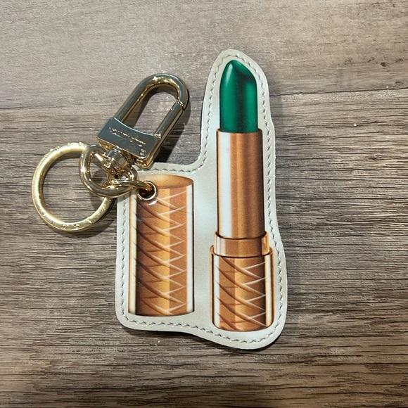 Louis Vuitton Other - Louis Vuitton Vernis Stickers Lipstick Key Ring